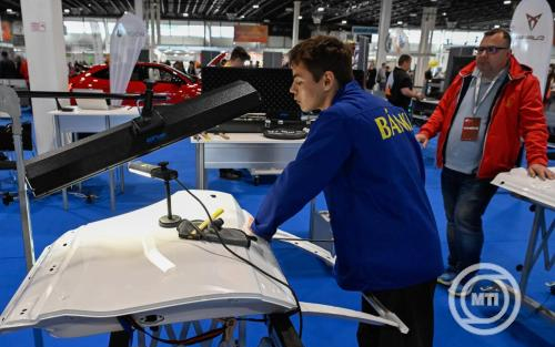 11 százalékkal nőtt a minimálbér, 7 százalékkal a garantált bérminimum