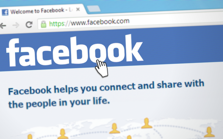 A Facebook Rubens festményeit is illetlennek találta
