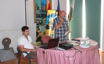 Több mint 2300 dombóvári család kap vissza 35 ezer forint „csatornapénzt”