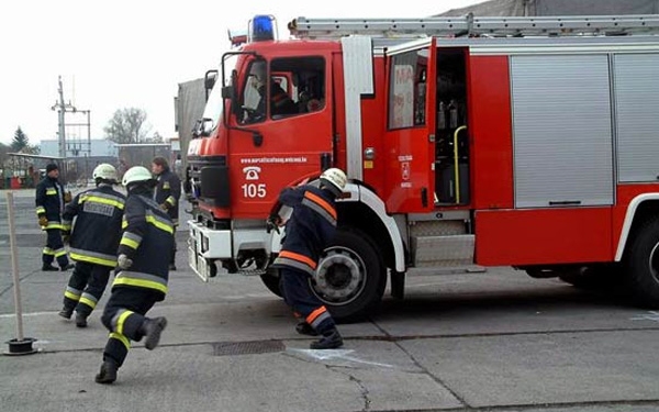 Több esetben segítettek a dombóvári tűzóltók a hétvégén