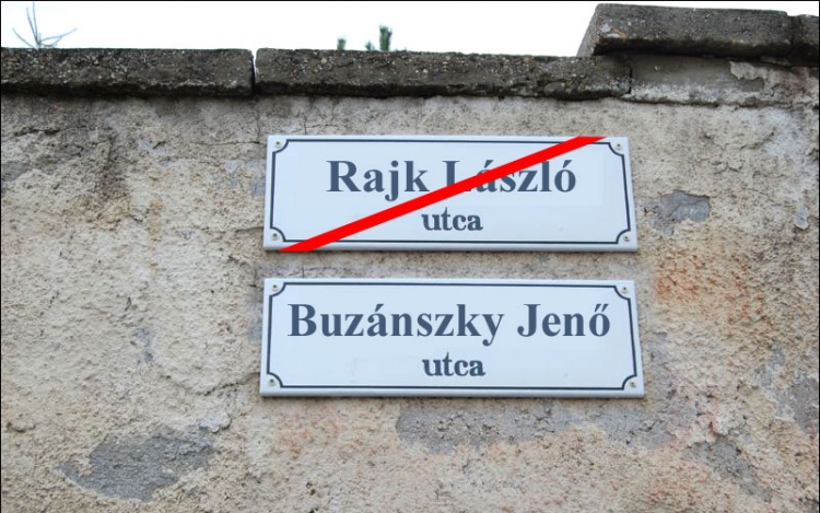 Változó utcanevek Tolna megyében
