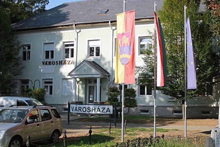 Költségcsökkentő intézkedések Dombóváron
