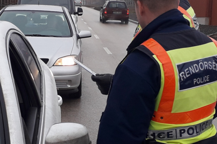 Fokozott ellenőrzést tart a rendőrség hétfőtől a közutakon