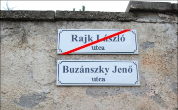 Változó utcanevek Tolna megyében