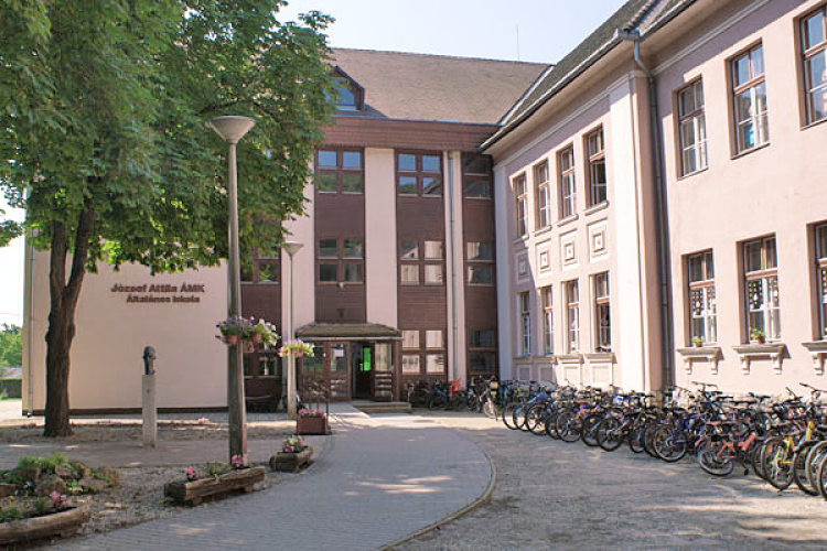 Két hír a József Attila Iskolából