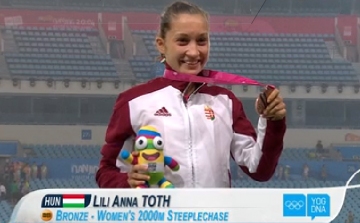 Tóth Lili Anna harmadik helyen ért célba 2000 méter akadályfutásban